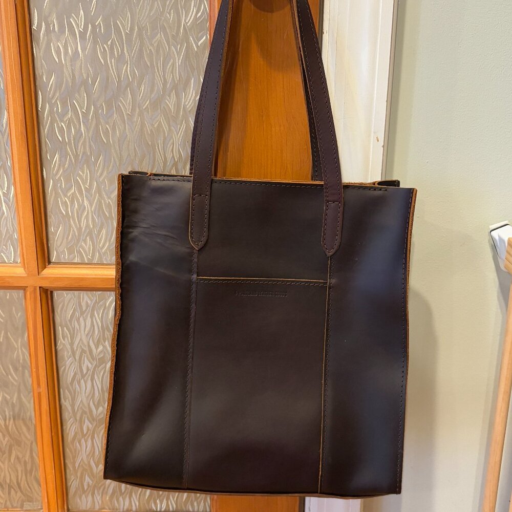 Portland Leather Goods Large Zippered Grizzly Lola